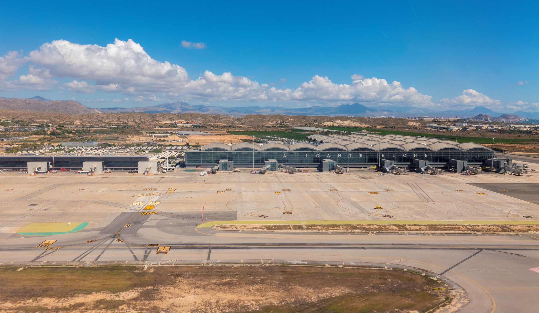 Alicante-Elche Airport set for €1.15 billion expansion to meet rising travel demand