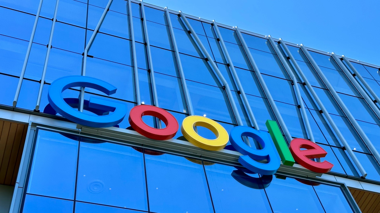 Google wins $10 million auction for Spirit Airlines data to train AI
